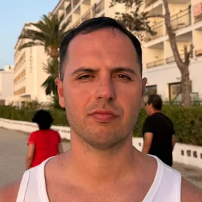 Tomás Lawson